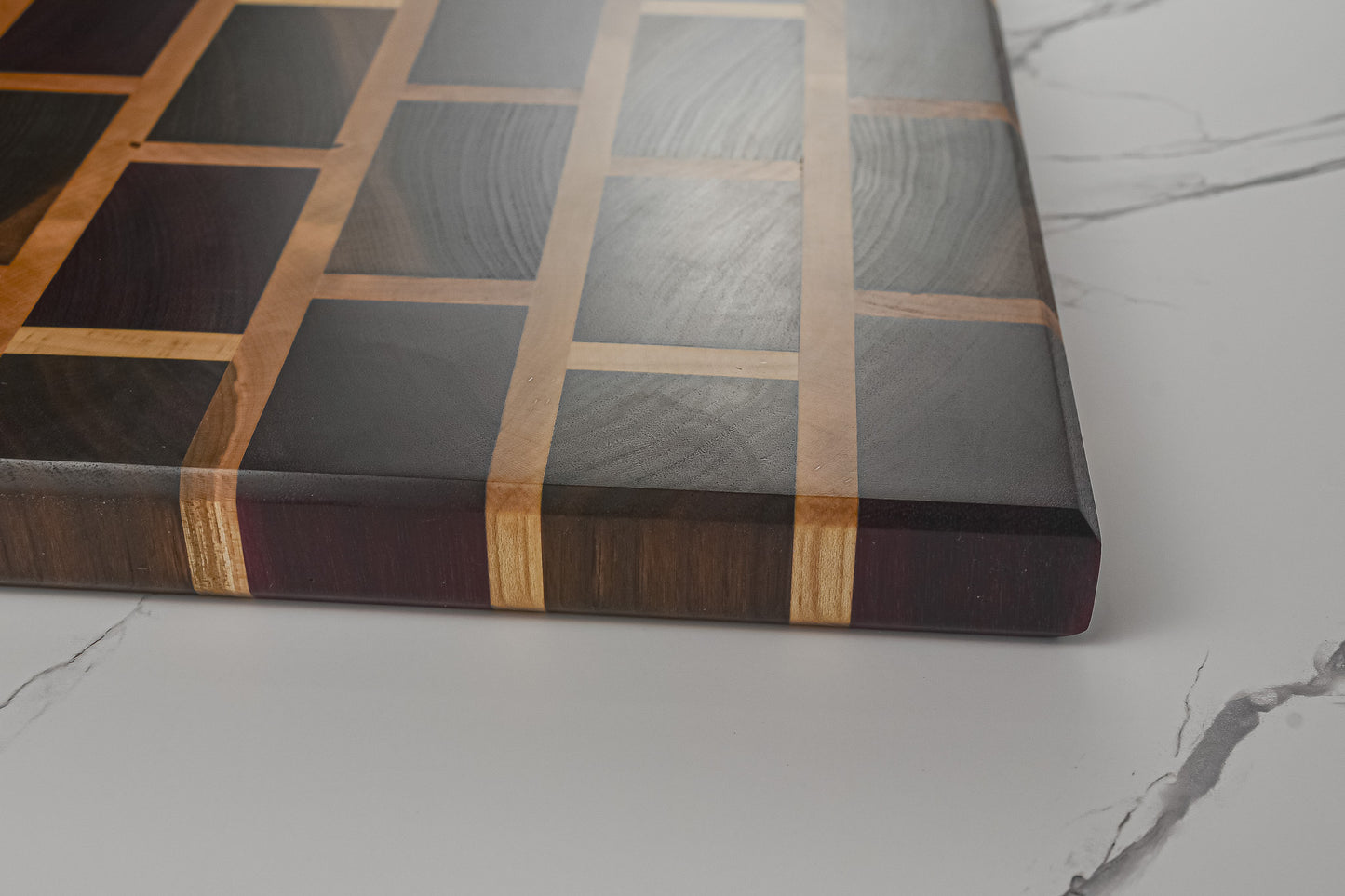 Generous 18 x 13.75 x 1.25